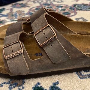 Birkenstock Arizona Sandal in brown leather